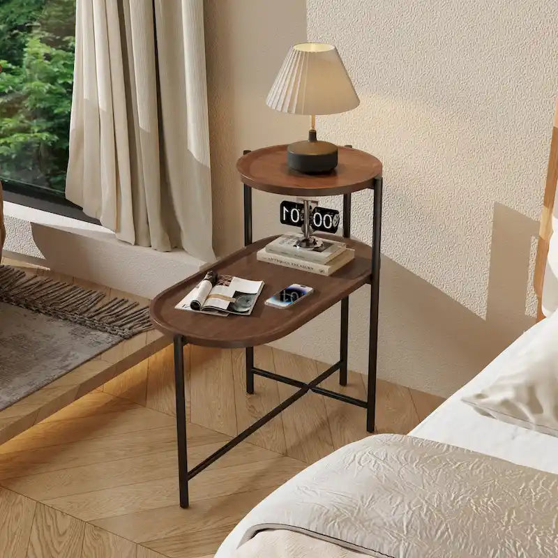 Petite table d'appoint en bois