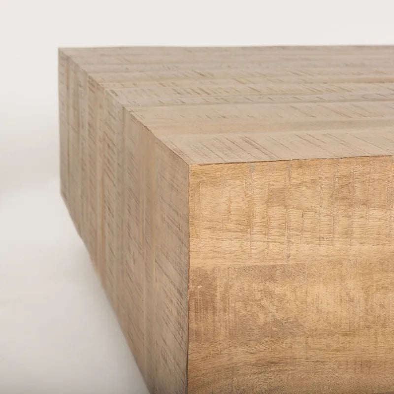 Table basse carrée flottante en bois massif